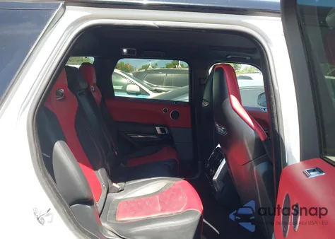 2020 Land Rover Range Rover Sport Svr z USA, uszkodzony, nr VIN SALWZ2RE8LA726125